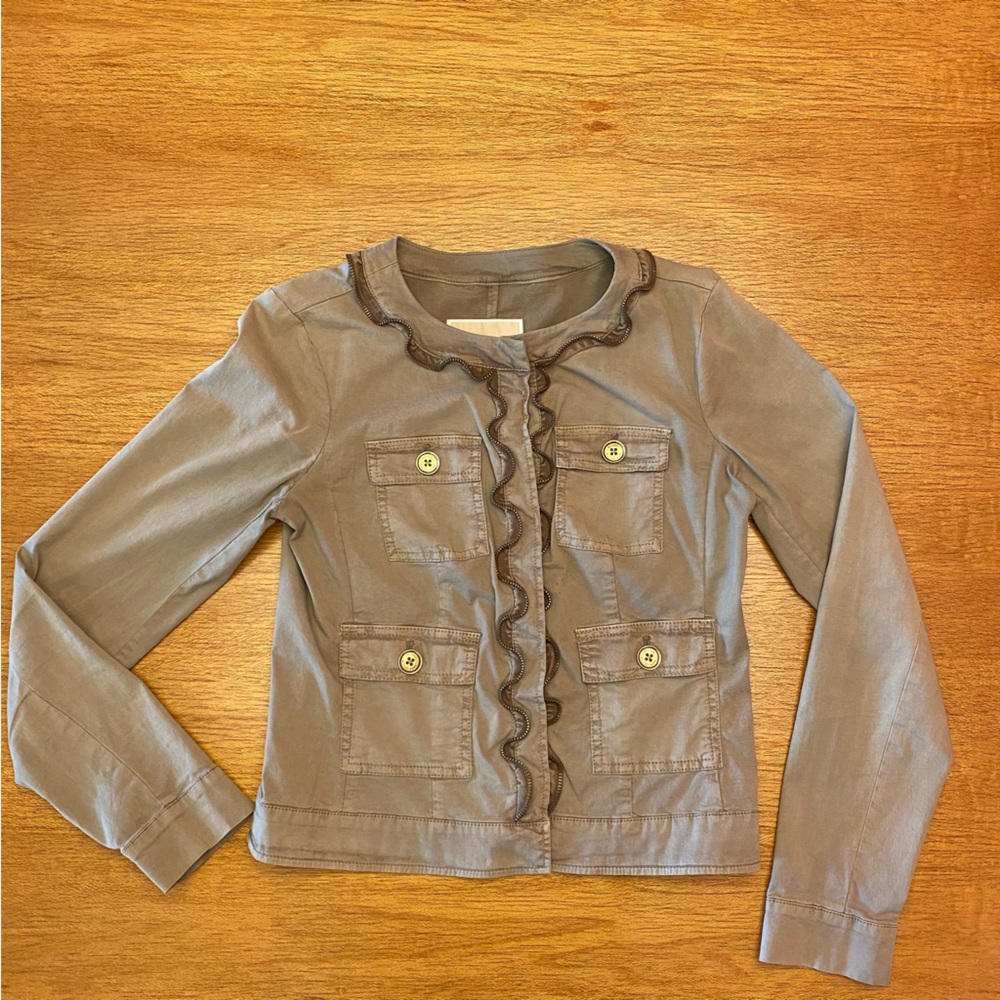 Michael Kors olive green jacket with ruffle zipper details & snap closures sz 0